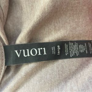 Vuori long sleeve light weight too